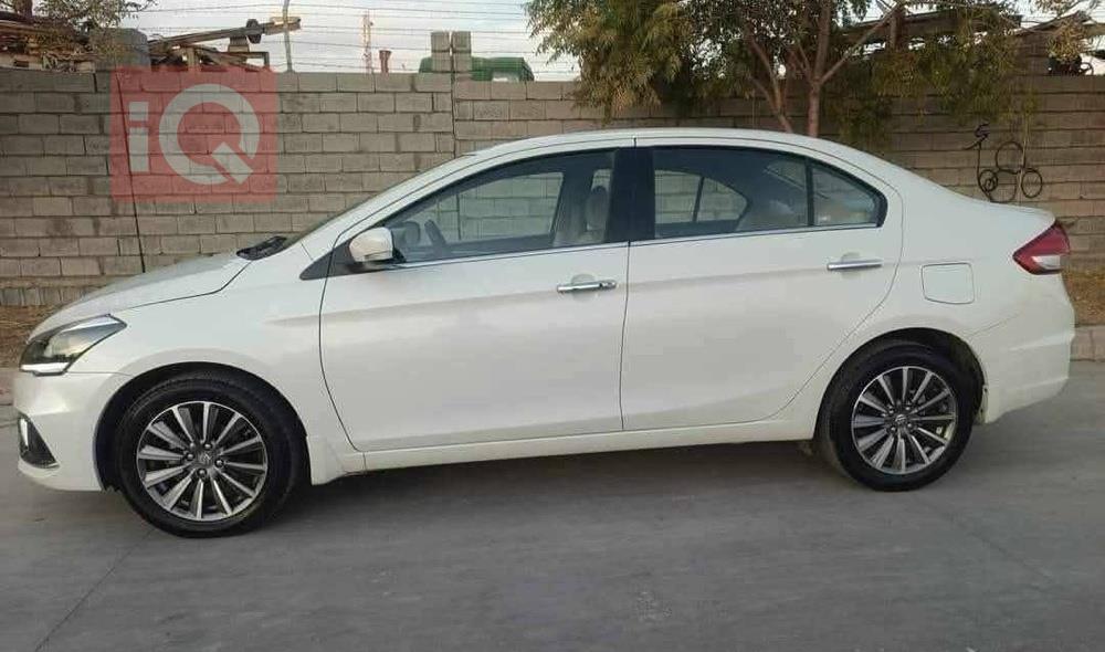 سوزوکی سیاز